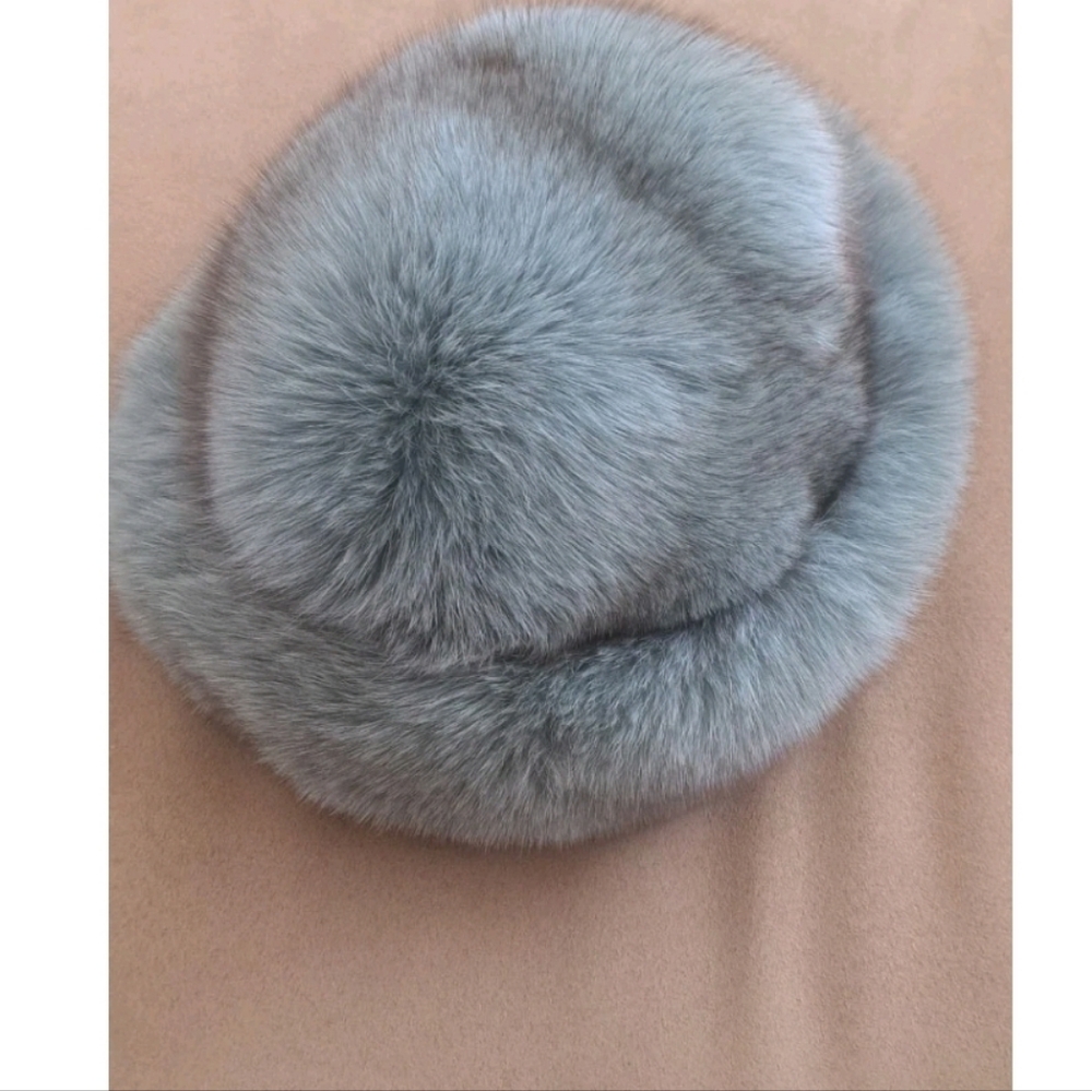 Birger Christensen Gorgeous Vintage Dyed Fox  Fur Hat Excellent